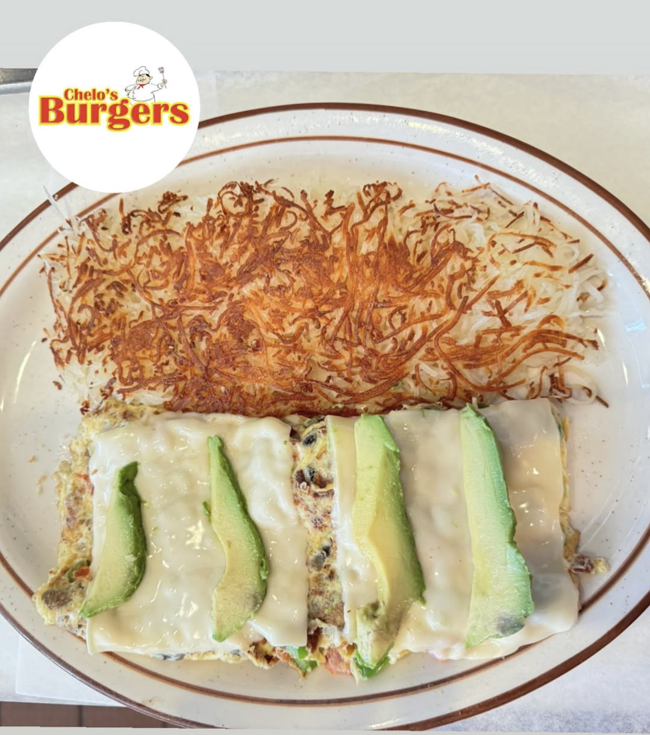 Veggie omelet with avocado